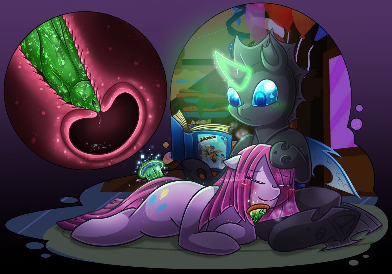 Pinkamena_X_Changeling comix_13737.jpg