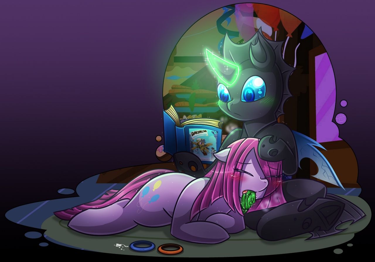 Pinkamena_X_Changeling comix_13784.jpg